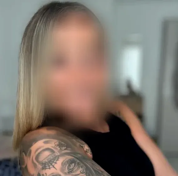 Alina, 36
