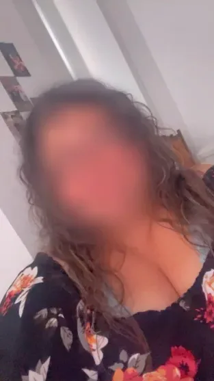 Anja, 33