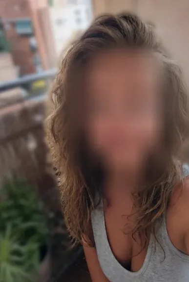 Celine, 40