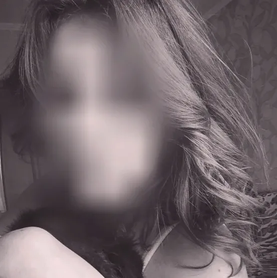 Christina, 28