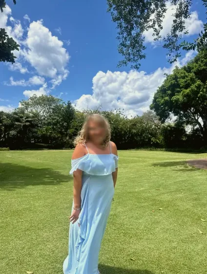 Clara, 29