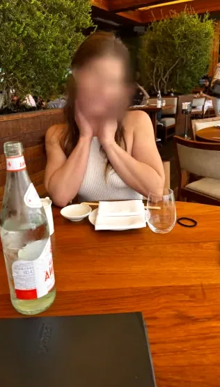 Clara, 30