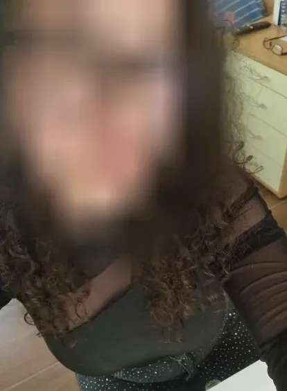 Cornelia, 24
