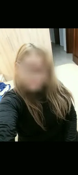 Denise, 40