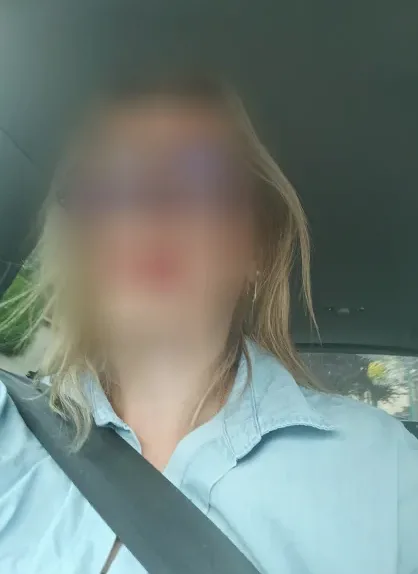 Jovana, 34