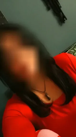 Lena, 30