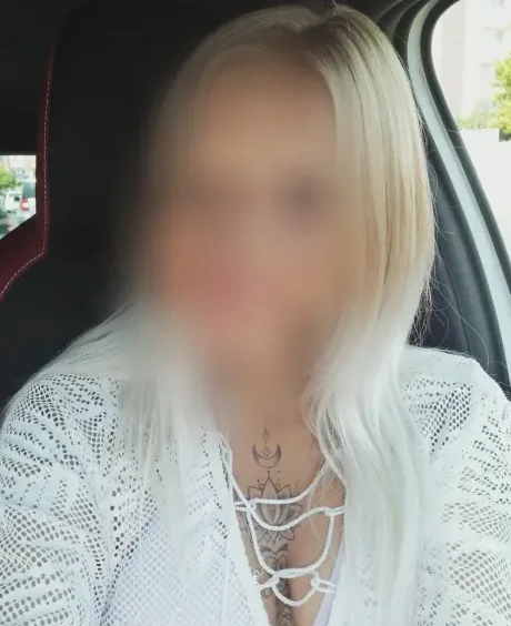 Milica, 21