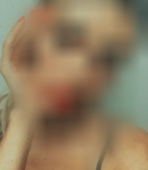 Silvia, 37