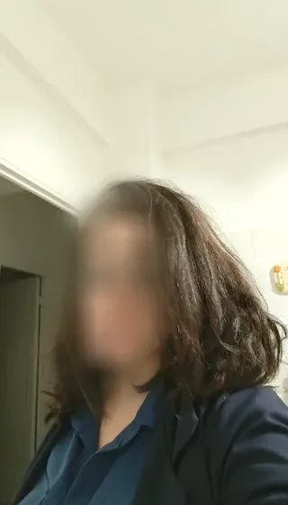 Valerie, 39