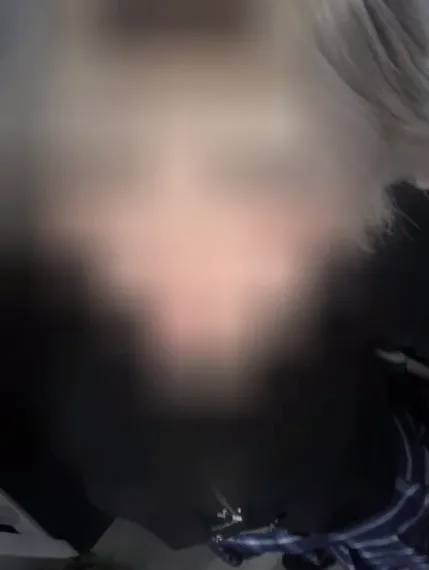 Viktoria, 20